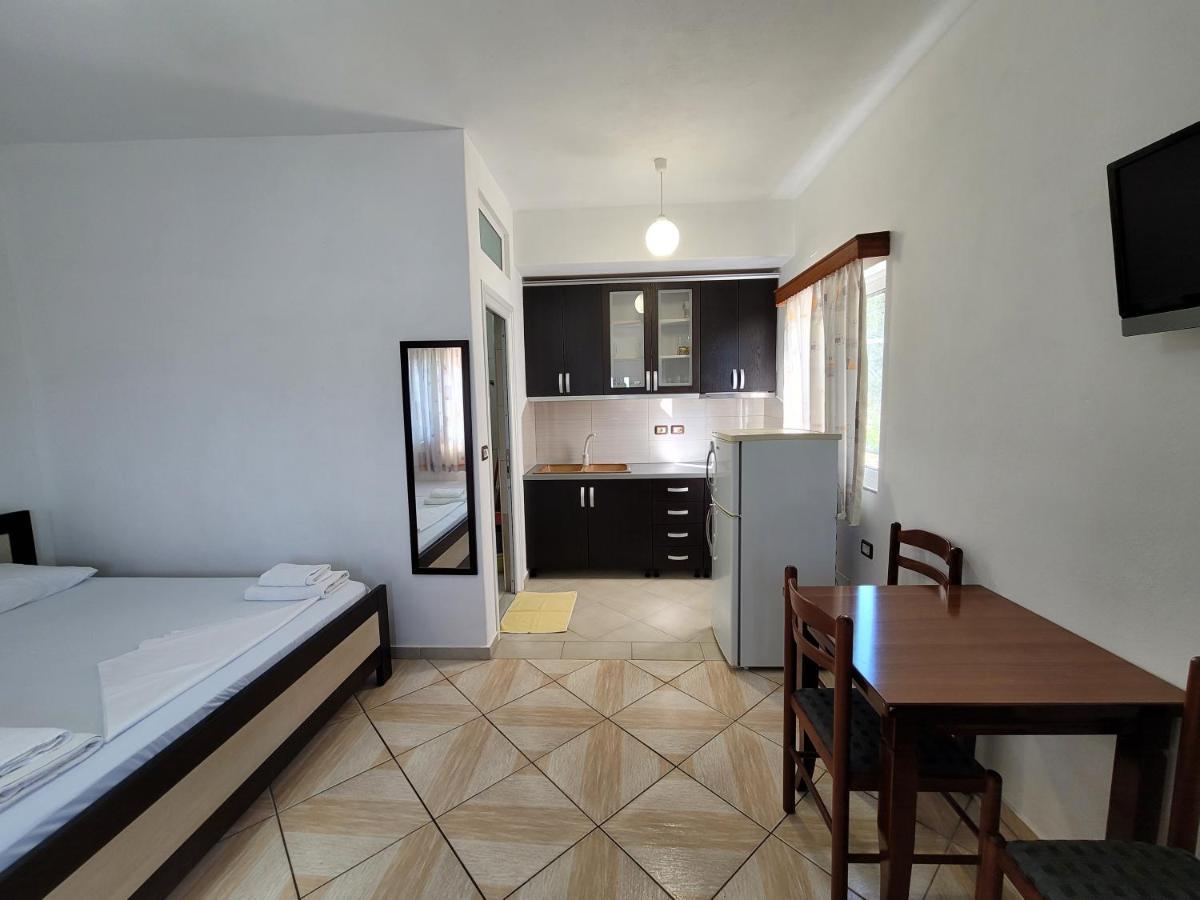 Apartments Vela Ksamil Exterior photo