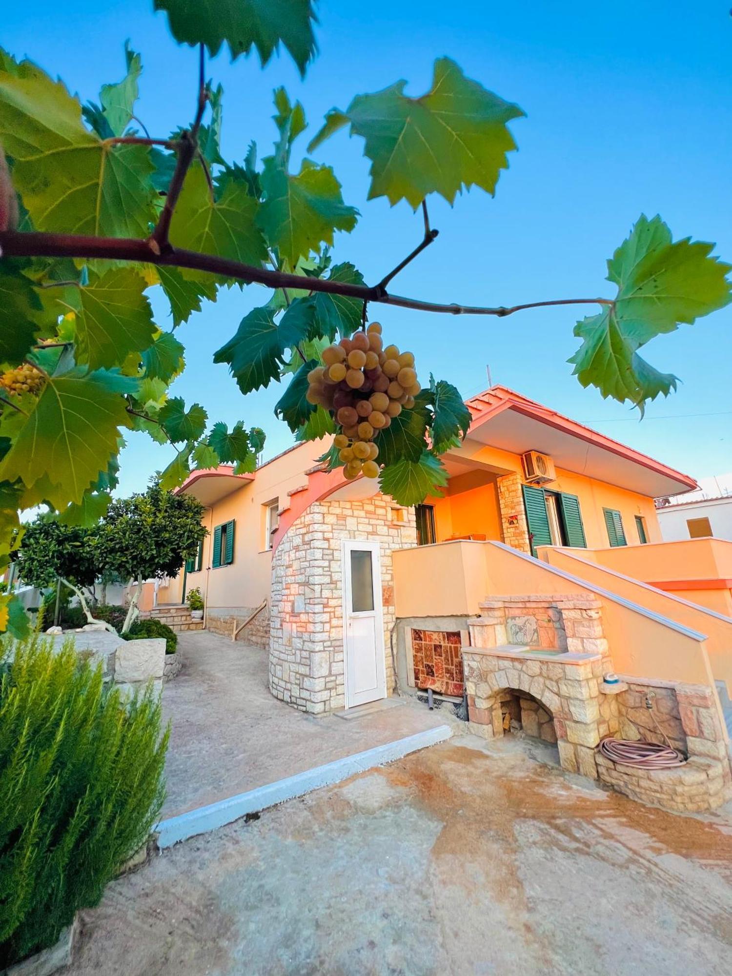 Apartments Vela Ksamil Exterior photo